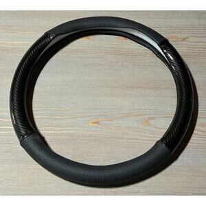 NEW Universal Black Carbon Fiber/Leather Steering Wheel Cover